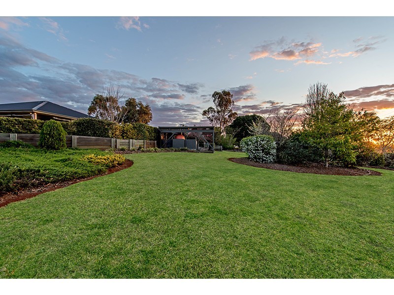 9 Schulz Street, Highfields QLD 4352