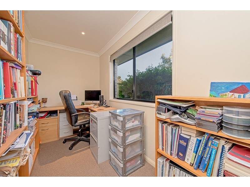 9 Schulz Street, Highfields QLD 4352