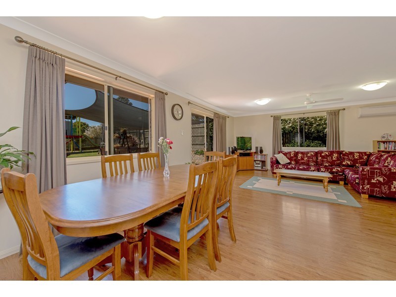 18 Honeyeater Drive, Highfields QLD 4352