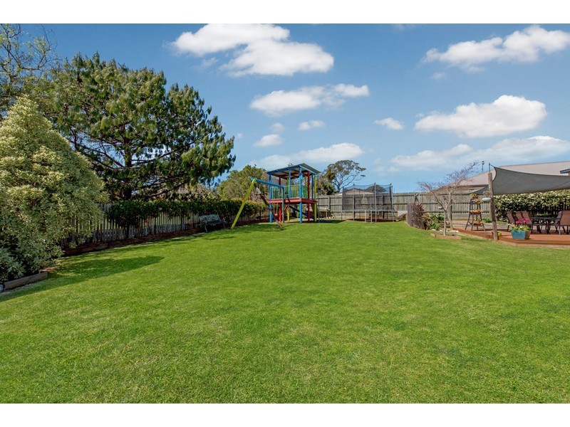 18 Honeyeater Drive, Highfields QLD 4352