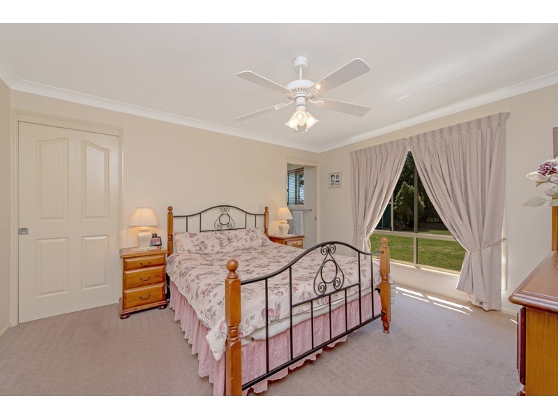 18 Honeyeater Drive, Highfields QLD 4352