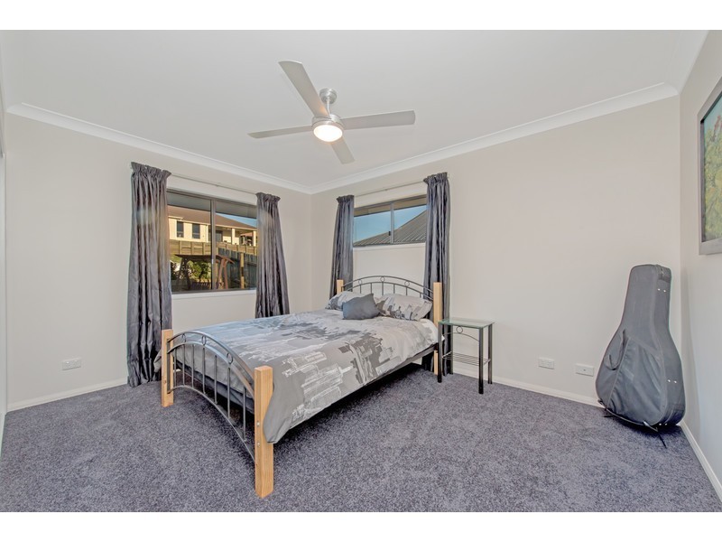7 McShane Drive, Mount Kynoch QLD 4350
