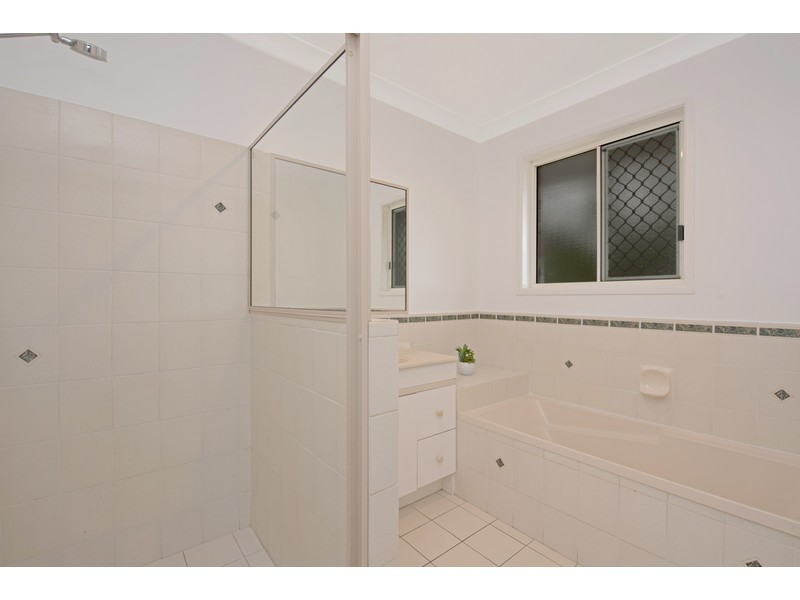 31 Station Street, Wyreema QLD 4352