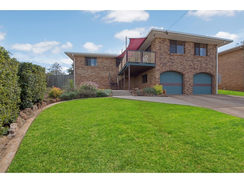 7 Mollison Court, Wilsonton QLD 4350