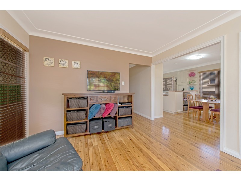 12a Cox Street, Wilsonton QLD 4350