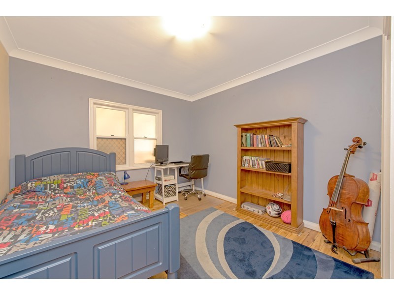 12a Cox Street, Wilsonton QLD 4350