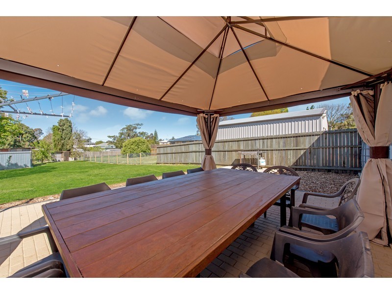 12a Cox Street, Wilsonton QLD 4350