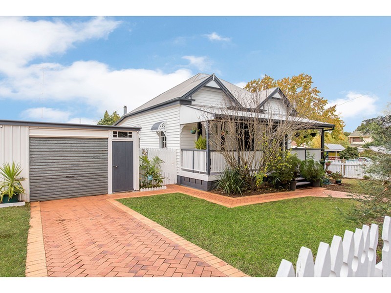 66 Herries Street, East Toowoomba QLD 4350