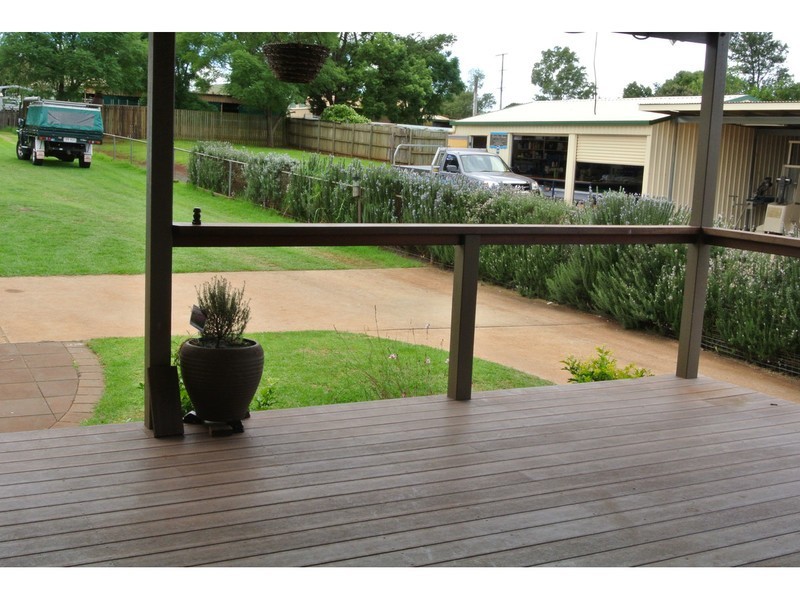 45 Glenvale Road, Newtown QLD 4350