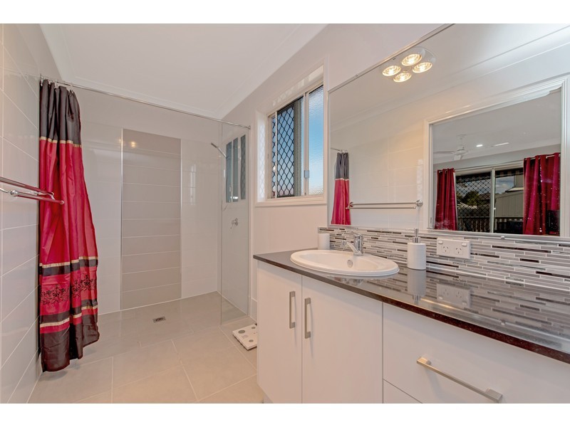 3 Ferguson Road, Westbrook QLD 4350