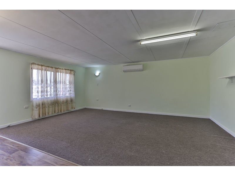 153 Mocatta Street, Goombungee QLD 4354