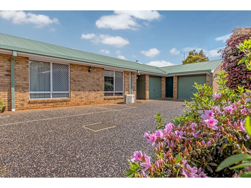 3/383 Greenwattle Street, Wilsonton QLD 4350