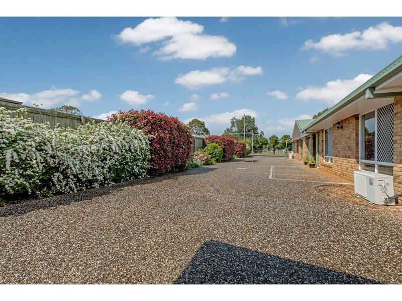 3/383 Greenwattle Street, Wilsonton QLD 4350