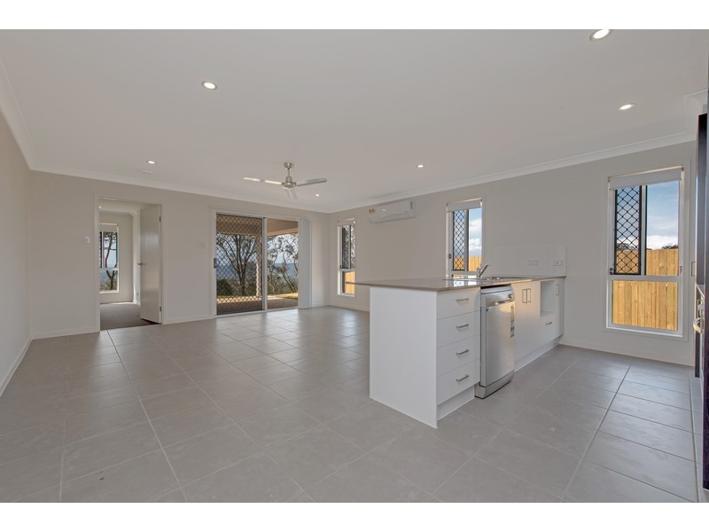 27 Sanctuary Drive, Cranley QLD 4350