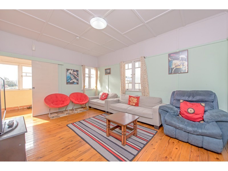 148 Jellicoe Street, North Toowoomba QLD 4350