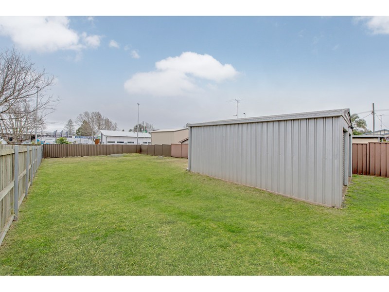 1 Mcdonnell Street, South Toowoomba QLD 4350