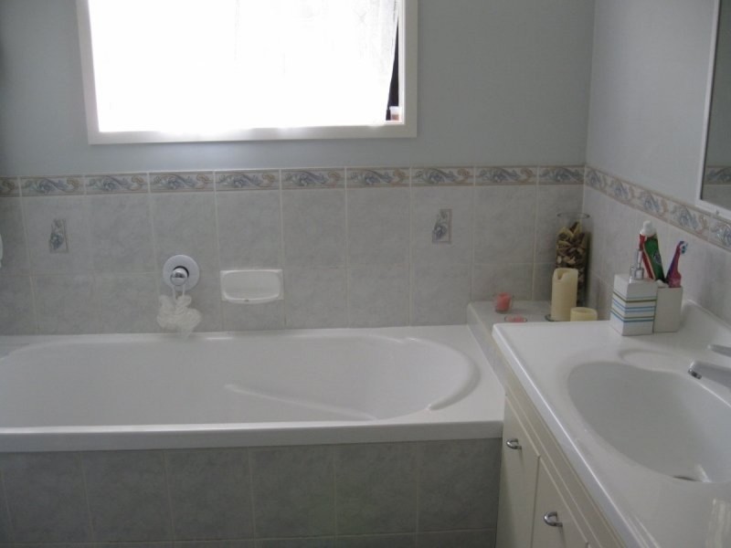 9 Ella Court, Darling Heights QLD 4350