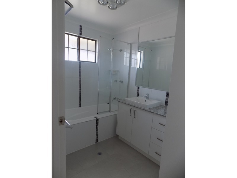 17 Gore Street, Westbrook QLD 4350