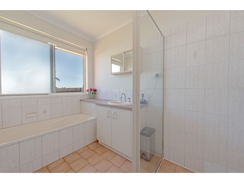 9 Todwana Court, Glenvale QLD 4350