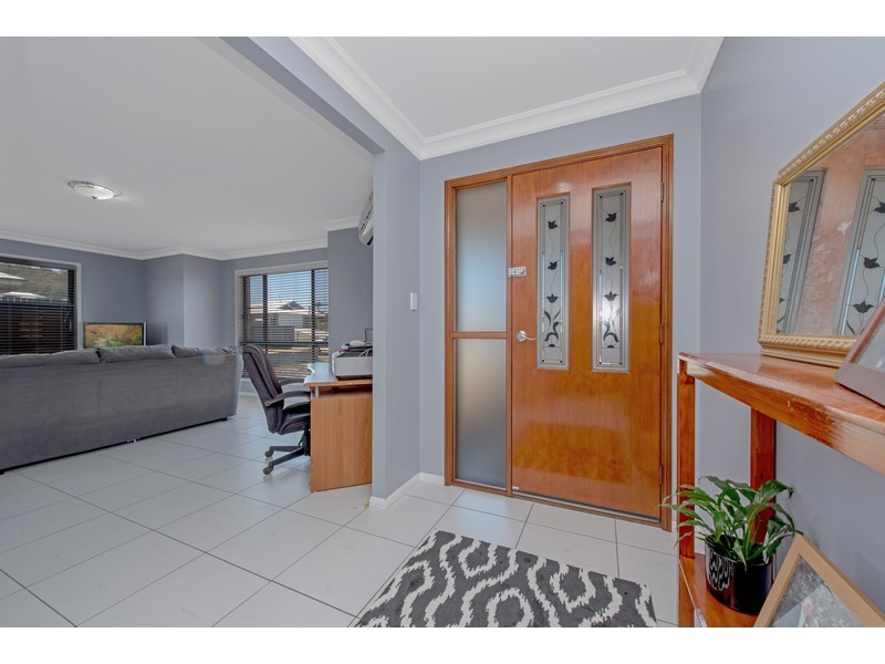 20 Sommariva Street, Westbrook QLD 4350