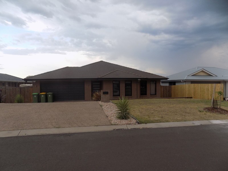 18 Sandalwood Drive, Glenvale QLD 4350