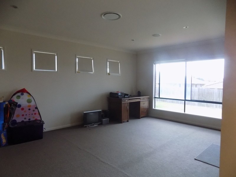 18 Sandalwood Drive, Glenvale QLD 4350