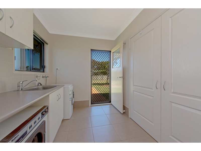 54 Holly Avenue, Cawdor QLD 4352