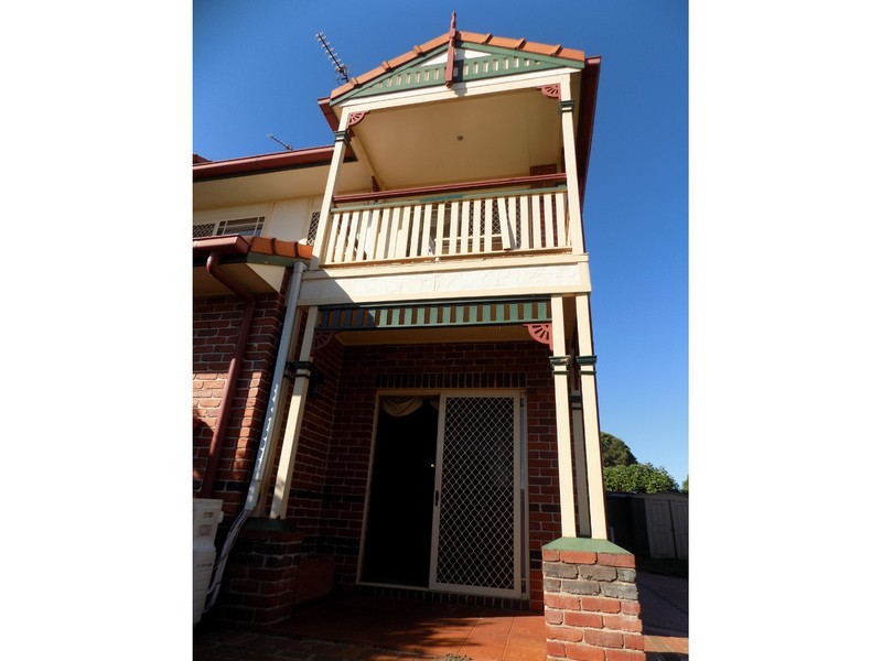 3/44 Wiemers Crescent, Centenary Heights QLD 4350