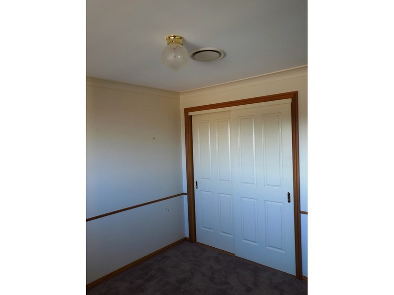 3/44 Wiemers Crescent, Centenary Heights QLD 4350