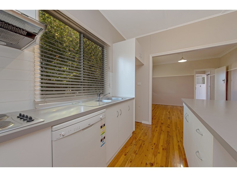 19 Priest Street, Rockville QLD 4350