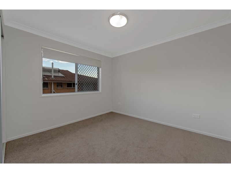 2/1 Sander Street, Rangeville QLD 4350