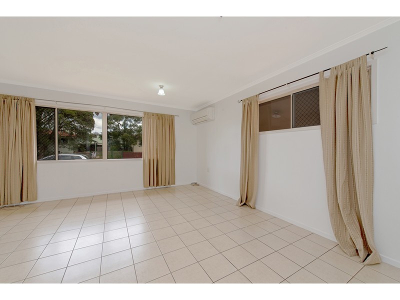 7 Martin Place, Harristown QLD 4350