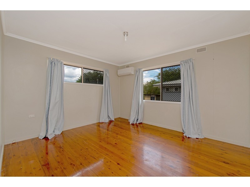 7 Martin Place, Harristown QLD 4350