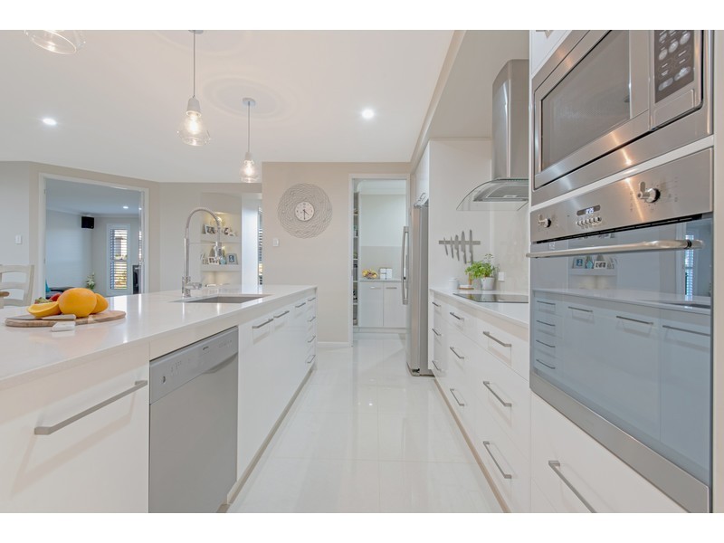 60 Trevean Drive, Kleinton QLD 4352