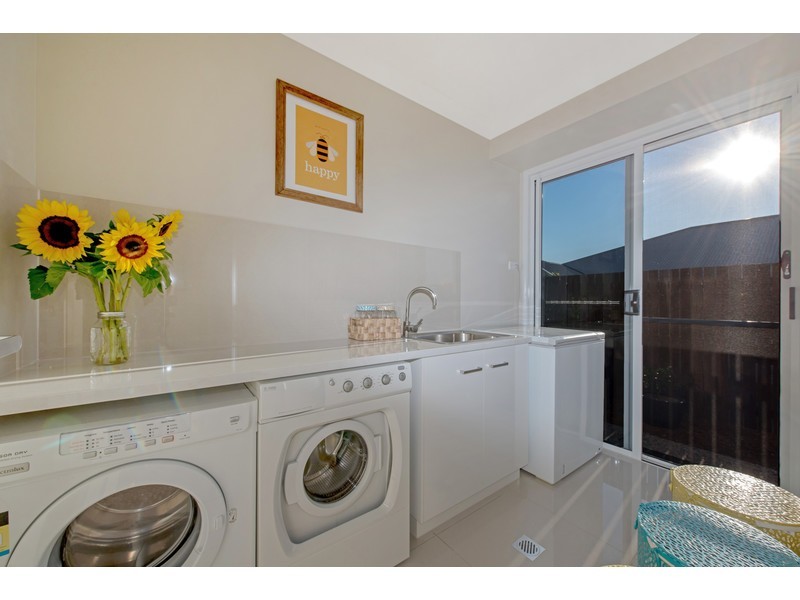 60 Trevean Drive, Kleinton QLD 4352