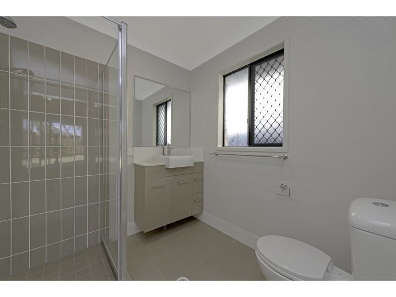 2/160 Glenvale Road, Glenvale QLD 4350