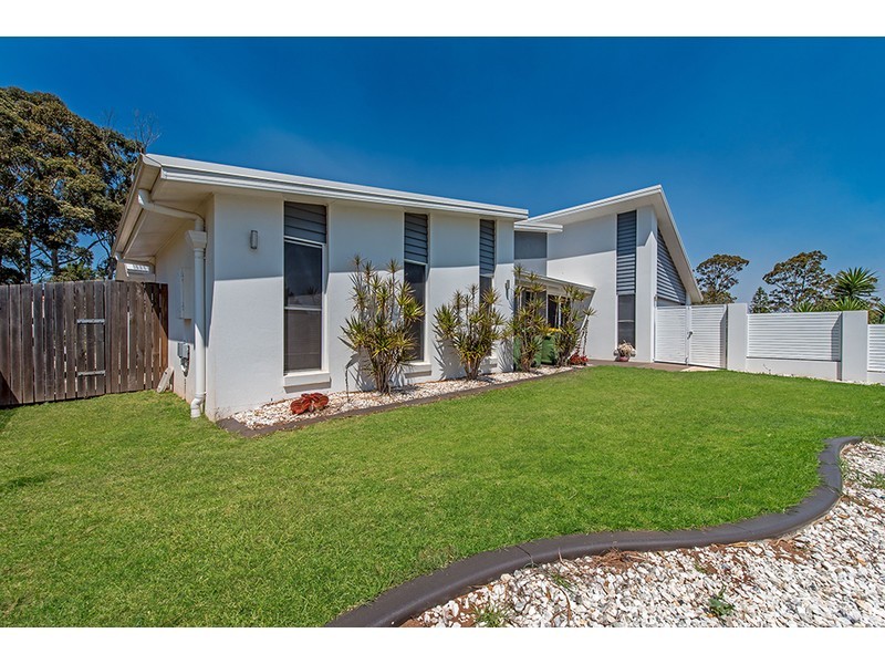 7 Page Street, Kearneys Spring QLD 4350