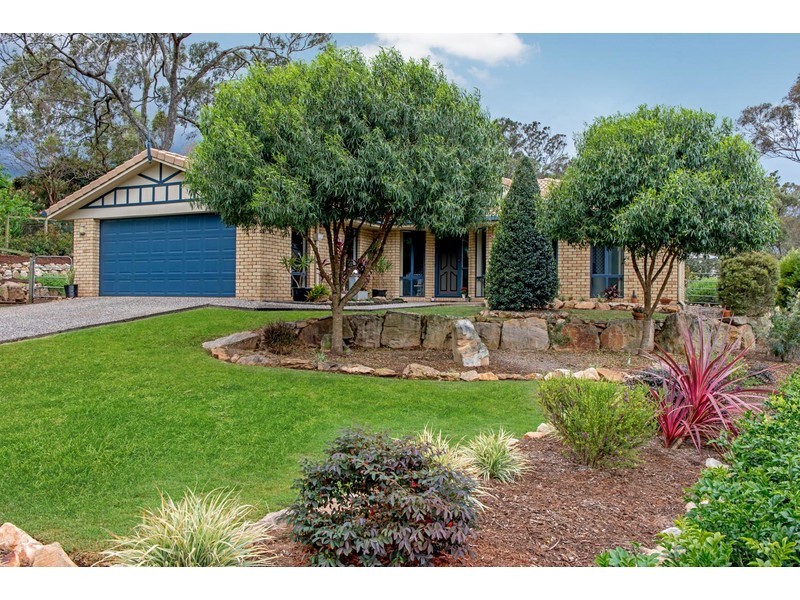 4 Yuelby Close, Gowrie Junction QLD 4352