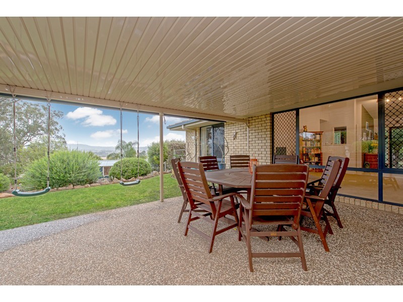 4 Yuelby Close, Gowrie Junction QLD 4352