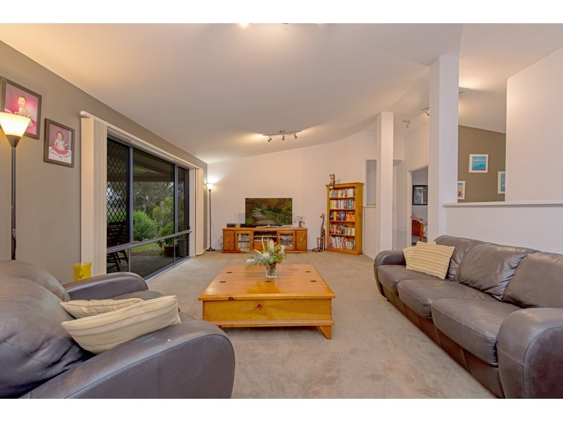 4 Yuelby Close, Gowrie Junction QLD 4352