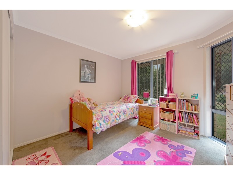 4 Yuelby Close, Gowrie Junction QLD 4352