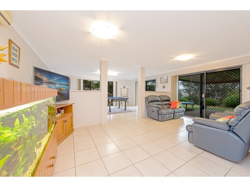 4 Yuelby Close, Gowrie Junction QLD 4352
