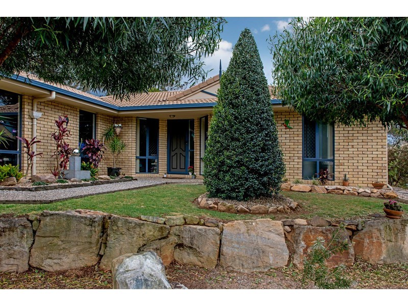 4 Yuelby Close, Gowrie Junction QLD 4352