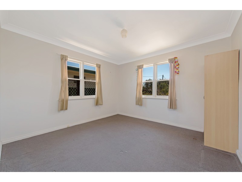 20 Tomkinson Street, Wilsonton QLD 4350