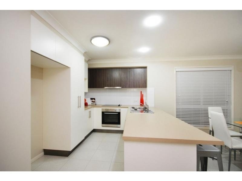 Unit 1/14 Chainey Street, Glenvale QLD 4350