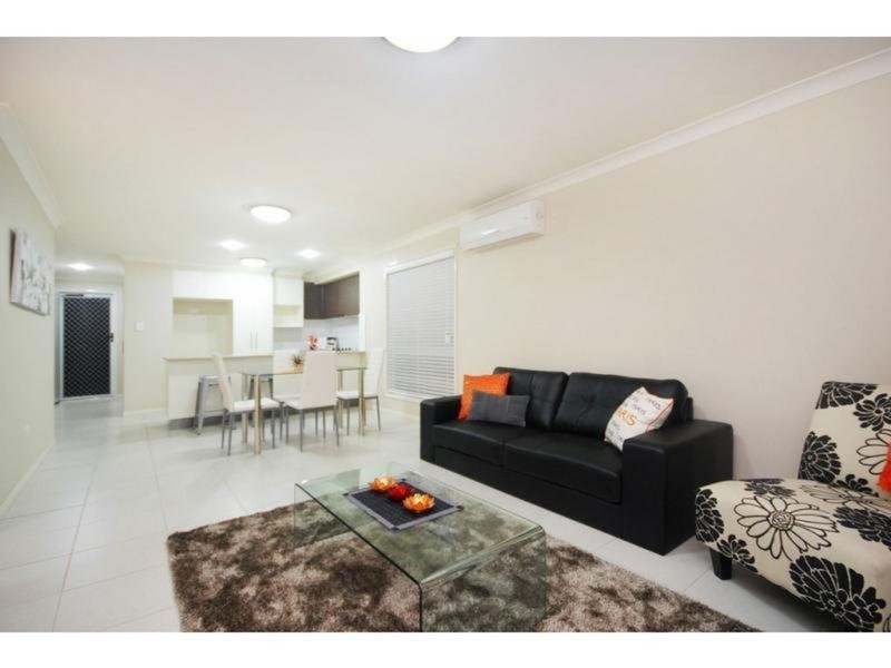 Unit 1/14 Chainey Street, Glenvale QLD 4350