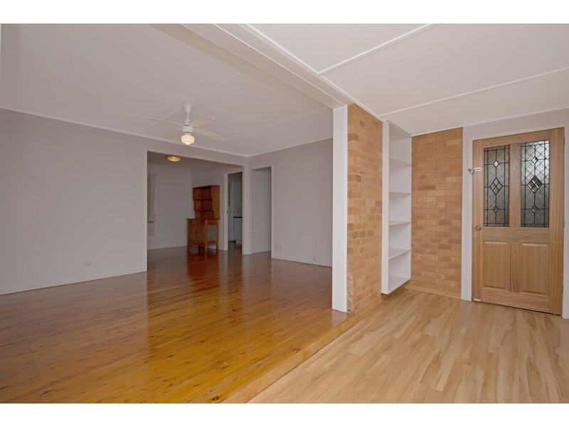 2 Shennan Street, Harristown QLD 4350