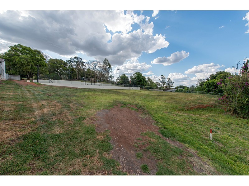 Lot 1, 23b Windemere Terrace, Mount Lofty QLD 4350