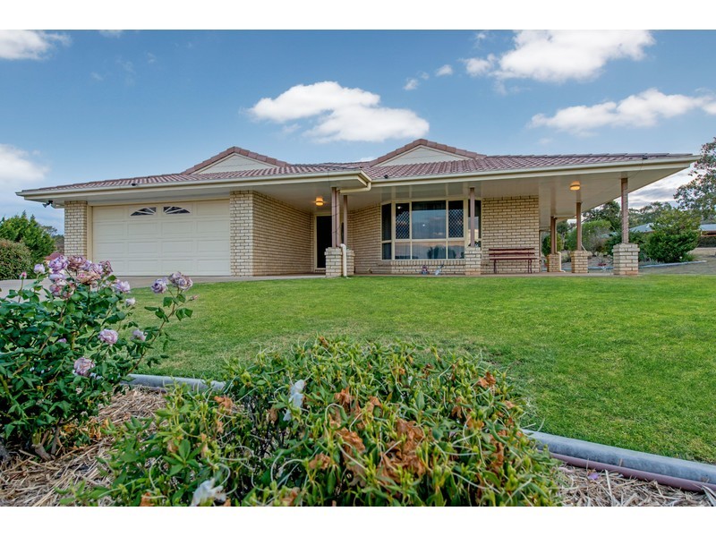 40 Cotswold Hills Drive, Cotswold Hills QLD 4350