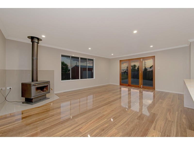 112 Main Street, Westbrook QLD 4350